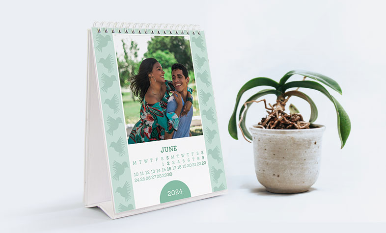photo-calendar-for-girl-friend