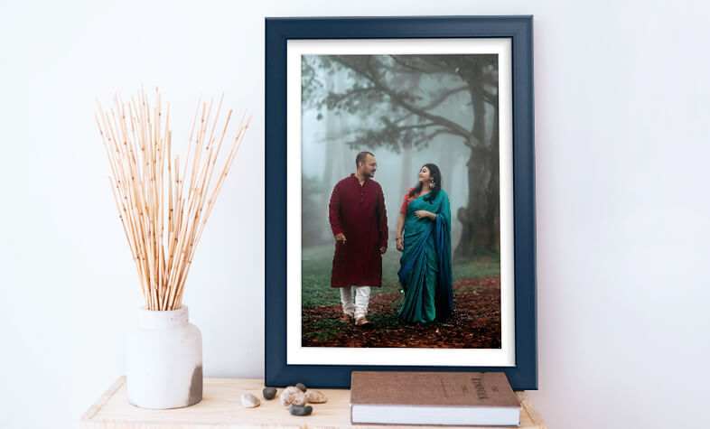 blue-colour-photo-frame
