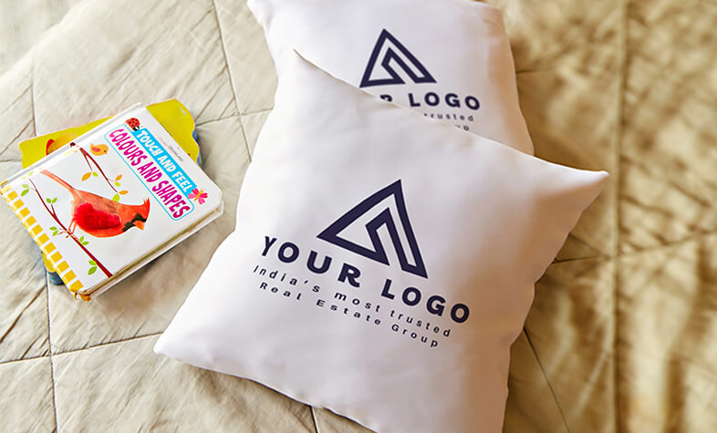 photo-cushion-with-logo