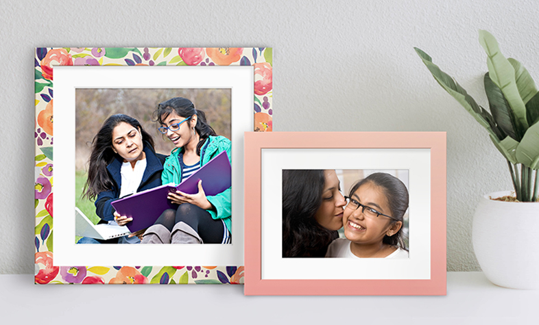 designer-photo-frame-for-mothers-day