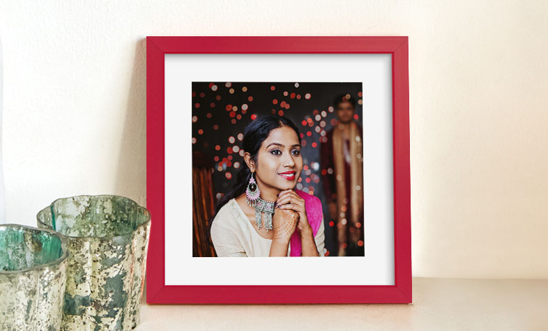 colour-frame-wedding-gift-for-sister