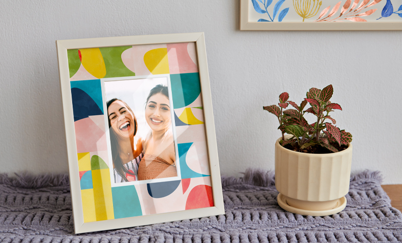 designer-mat-frame-for-friends