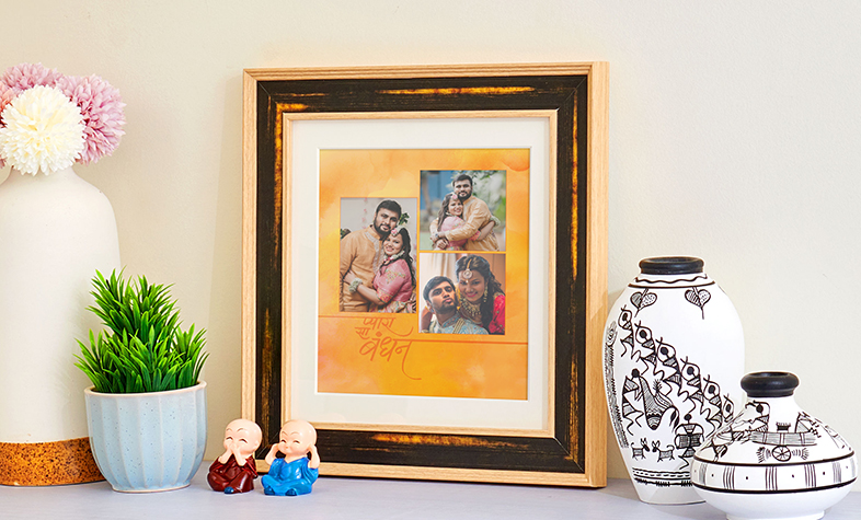 premium-photo-frame-for-rakhi