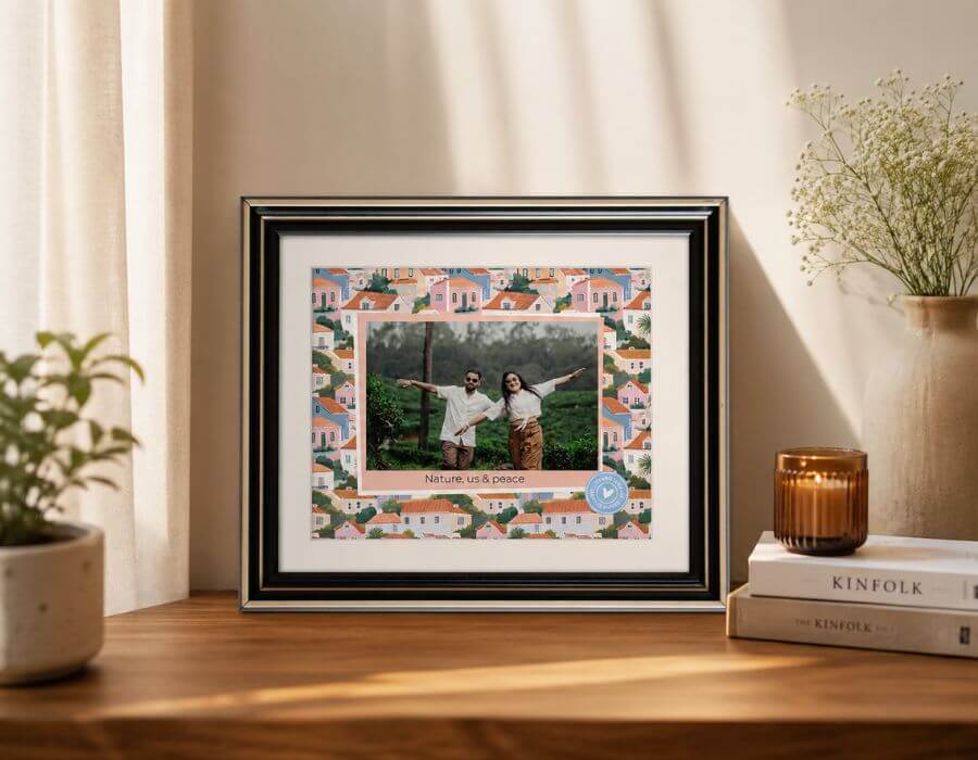 Personalized photo frame gift for family and friends